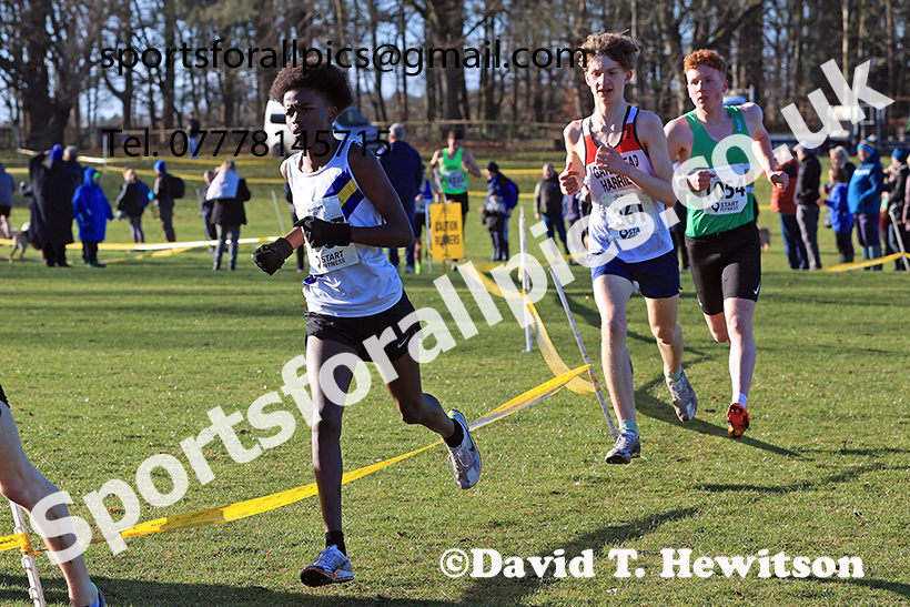Mens under-17s 2025 Northern Cross Country Champs, Tatton Park, Knutsford, Cheshire. Photo: David T. Hewitson/Sports for All Pics